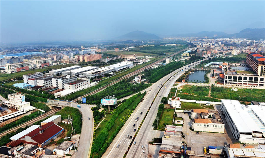 菲源水工業(yè) 菲源水工業(yè)